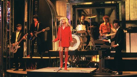 blondie the band|is blondie still performing.